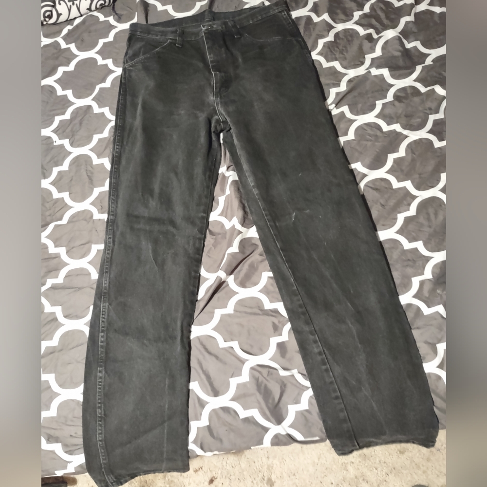 Men's Rustler black jeans size 34 x 34